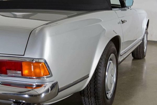 Mercedes-Benz 280 SL 1969 126350