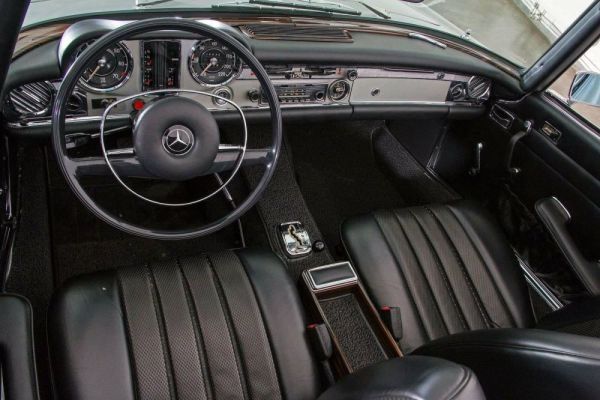 Mercedes-Benz 280 SL 1969 126352