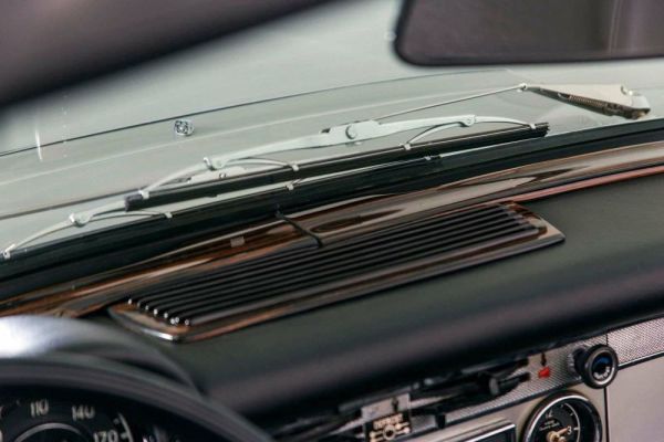 Mercedes-Benz 280 SL 1969 126356