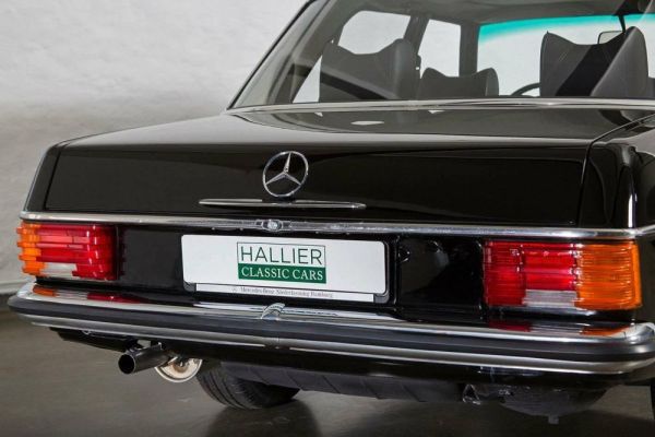 Mercedes-Benz 200 1976 127584