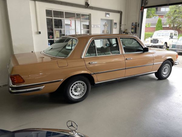 Mercedes-Benz 450 SEL 1975 29099