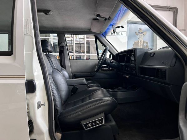 Jeep Cherokee 1989 77850