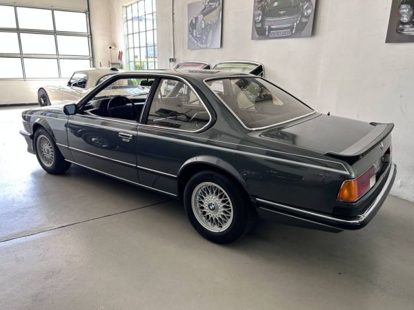 BMW 635 CSi 1985 122733