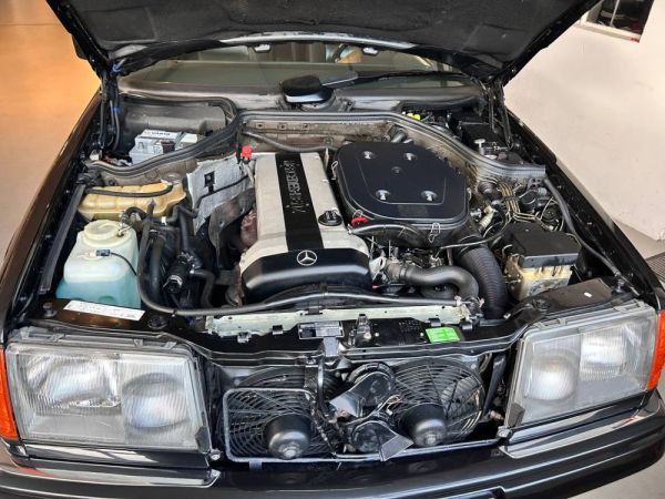 Mercedes-Benz 300 CE-24 1993 130132