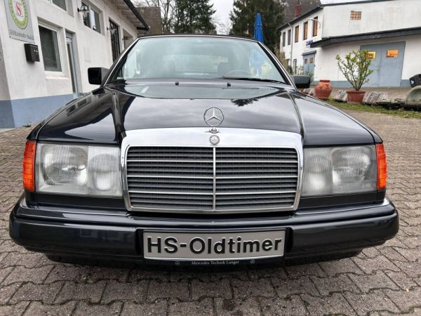 Mercedes-Benz 300 CE-24 1993 130134