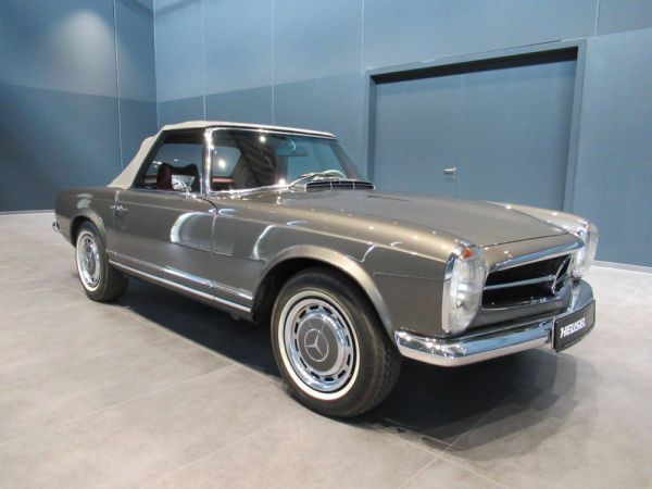 Mercedes-Benz 280 SL 1970 25712
