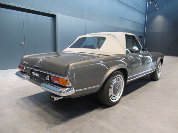 Mercedes-Benz 280 SL 1970 25713
