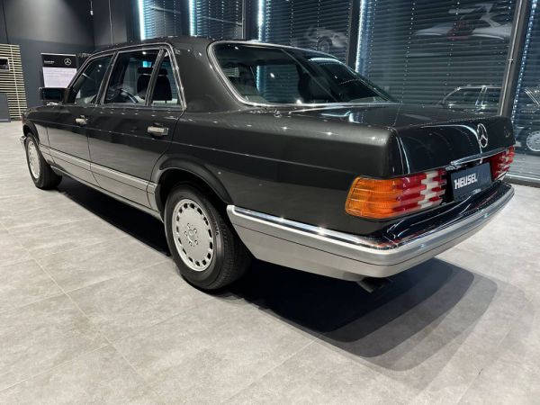 Mercedes-Benz 560 SEL 1988 25727