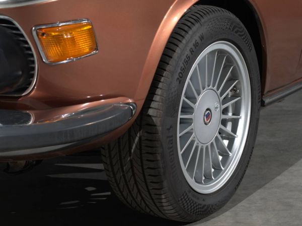 BMW 3.0 CS 1975 131203
