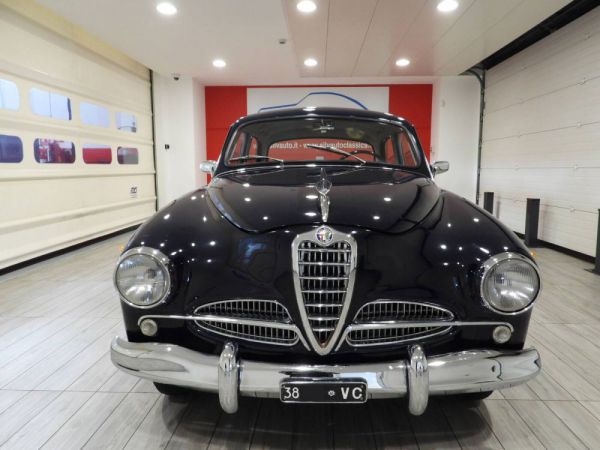Alfa Romeo 1900 Super Berlina 1955