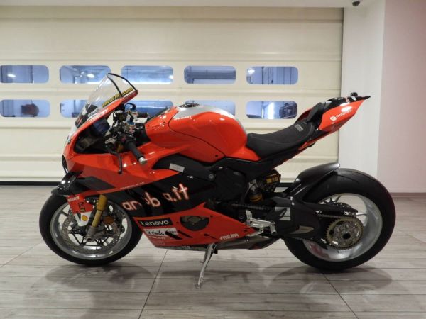 Ducati Panigale V4 R 2022