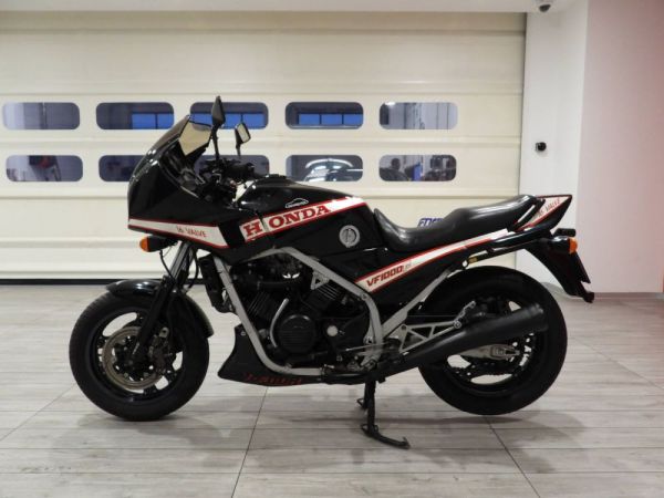 Honda VF 1100 1984 114909