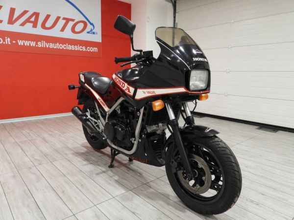 Honda VF 1100 1984 114911