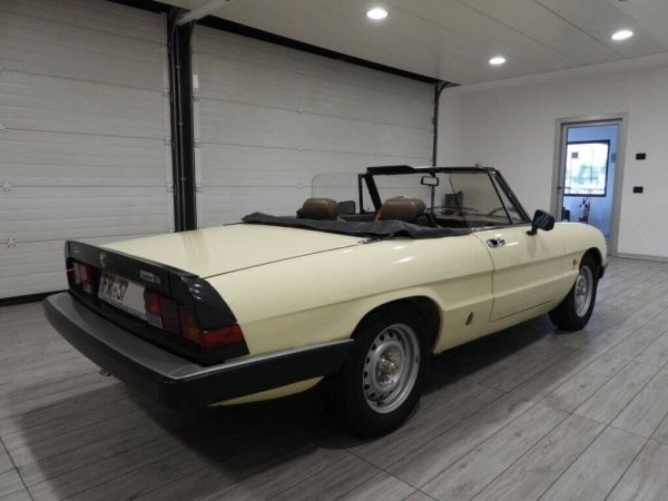 Alfa Romeo 1.6 Spider 1983