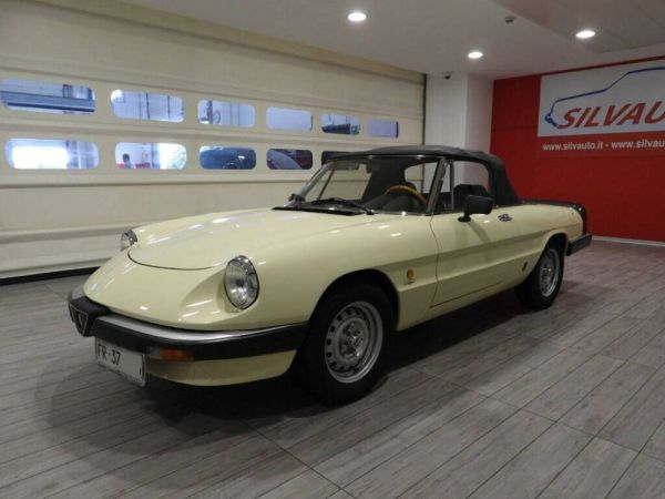 Alfa Romeo 1.6 Spider 1983 119600