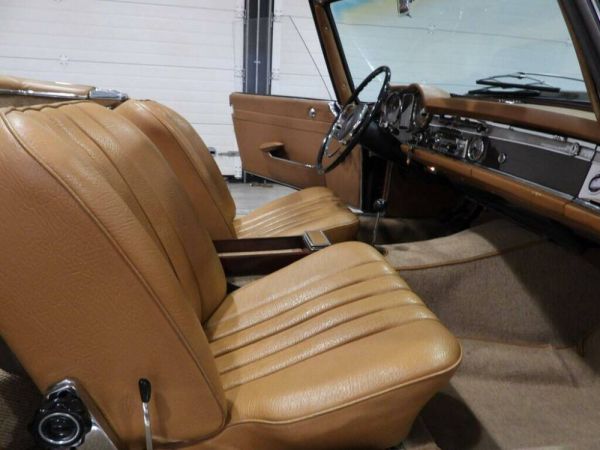 Mercedes-Benz 250 SL 1967 125986