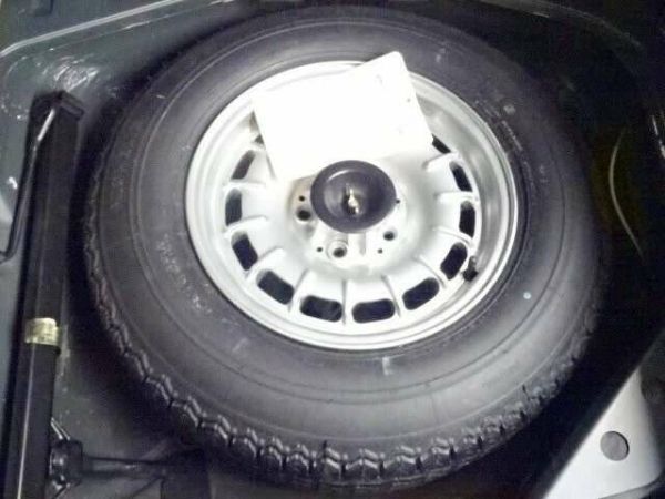 Mercedes-Benz 500 SEC 1984 111276