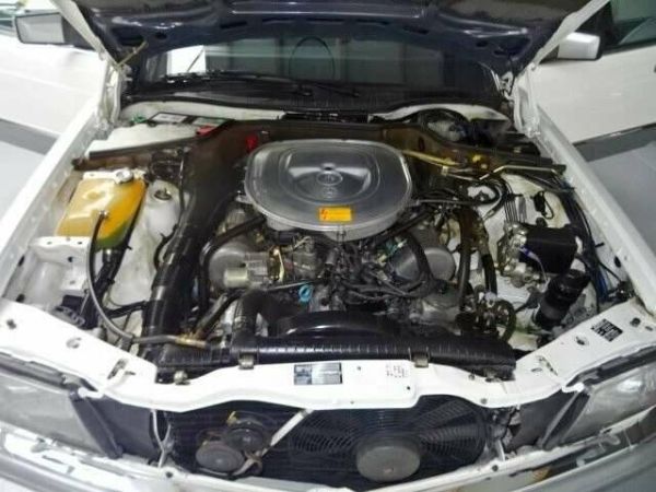 Mercedes-Benz 500 SEC 1984 111284