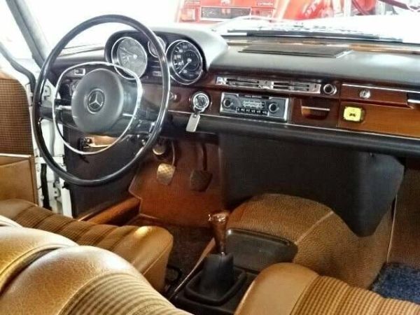 Mercedes-Benz 280 SE 1971 111292