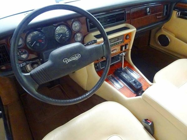 Daimler Double Six 1988 111309