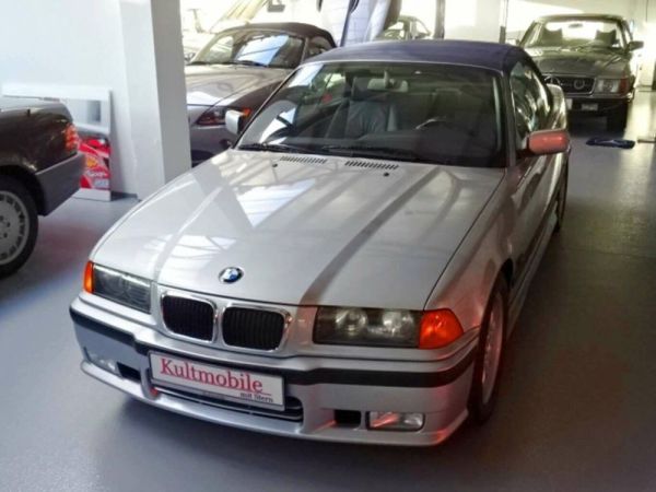 BMW 318i 1996 111312