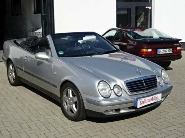 Mercedes-Benz CLK 320 1999