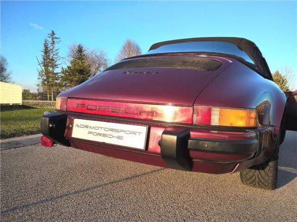 Porsche 911 Carrera 3.2 1984 448