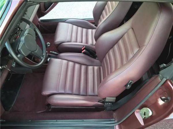 Porsche 911 Carrera 3.2 1984 451