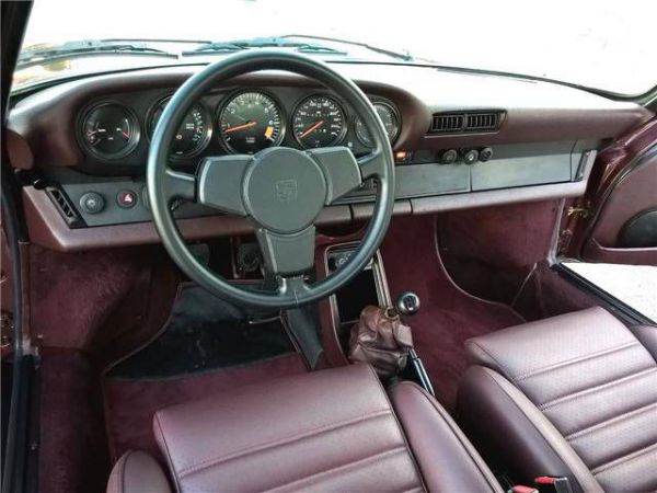 Porsche 911 Carrera 3.2 1984 452