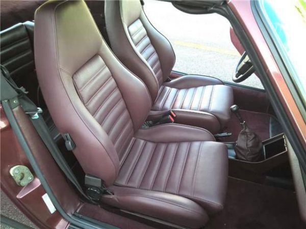 Porsche 911 Carrera 3.2 1984 454