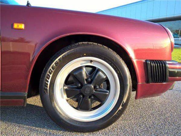 Porsche 911 Carrera 3.2 1984 457