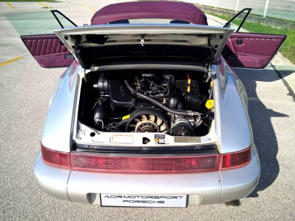 Porsche 911 Carrera 2 1992 130052
