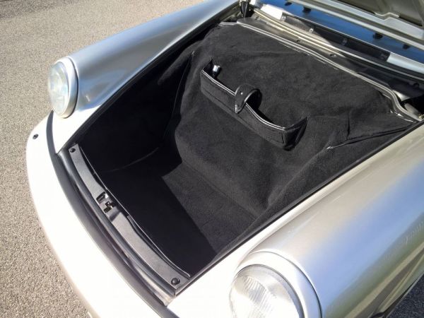 Porsche 911 Carrera 2 1992 130054