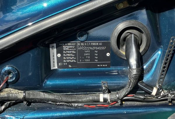 Porsche 911 Carrera 2 1993 64495