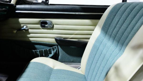 Volkswagen Karmann Ghia 1500 S 1964 35200