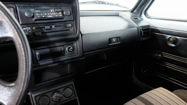 Volkswagen Golf I GTI 1.6 1981 35321