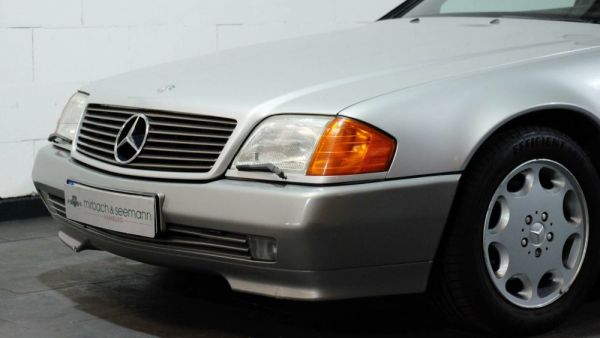 Mercedes-Benz 300 SL 1990 118815