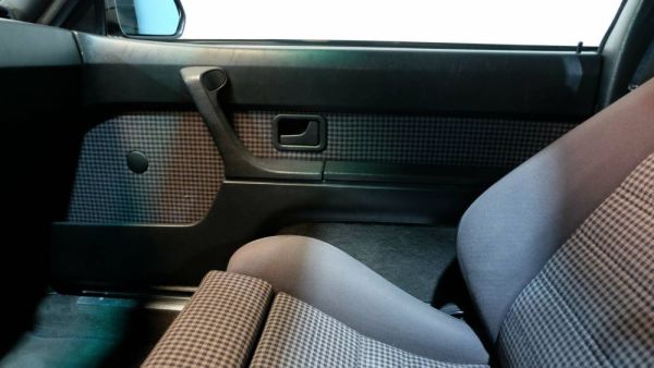 BMW 635 CSi 1986 119505