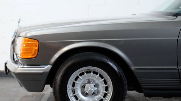 Mercedes-Benz 500 SEL 1987 122544