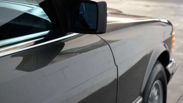 Mercedes-Benz 500 SEL 1987 122550