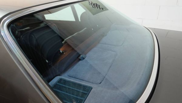 Mercedes-Benz 500 SEL 1987 122552