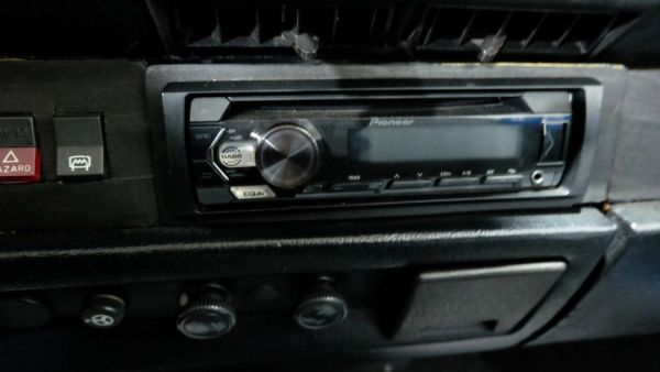 Volkswagen Maggiolino 1303 Fuel Injection 1978 129132