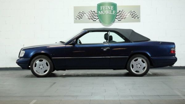 Mercedes-Benz E 220 1996 130927