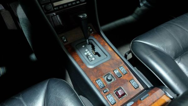 Mercedes-Benz E 220 1996 130937