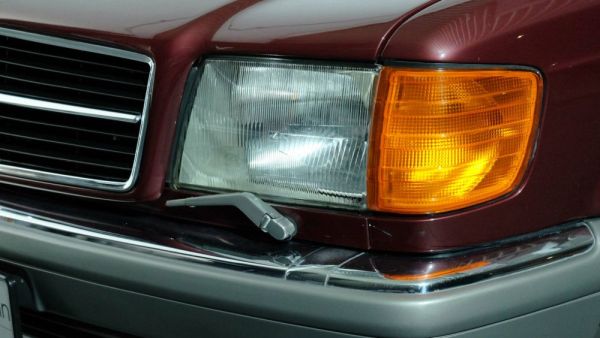 Mercedes-Benz 560 SEC 1987 130944