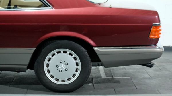 Mercedes-Benz 560 SEC 1987 130945