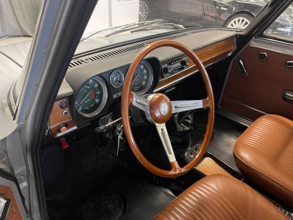 Alfa Romeo Giulia Nuova Super 1600 1972 67474