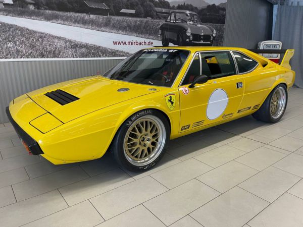 Ferrari Dino 308 GT4 1975