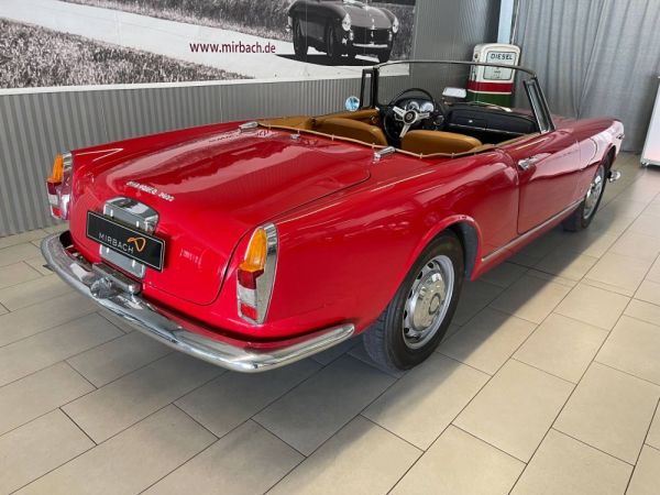 Alfa Romeo 2600 Spider 1963 121954