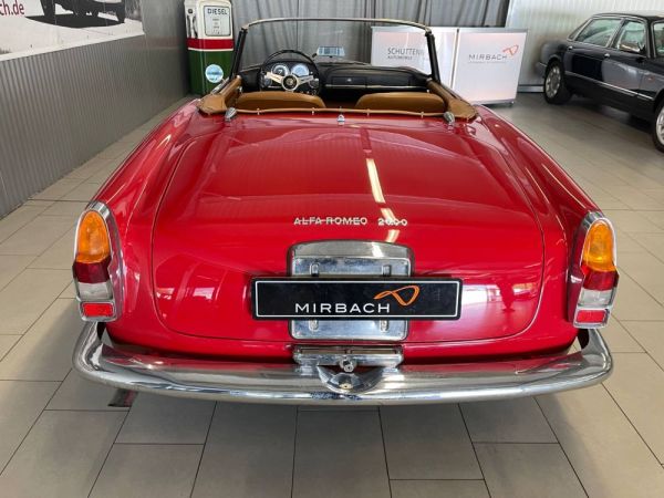 Alfa Romeo 2600 Spider 1963 121955
